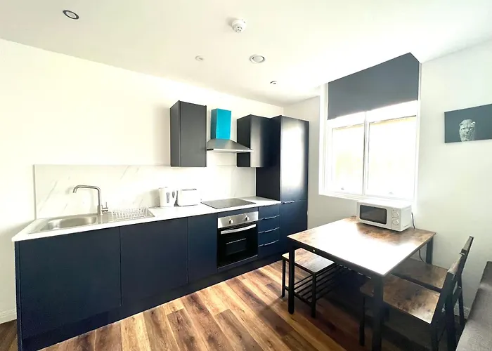 Apartment - City Centre Wv1